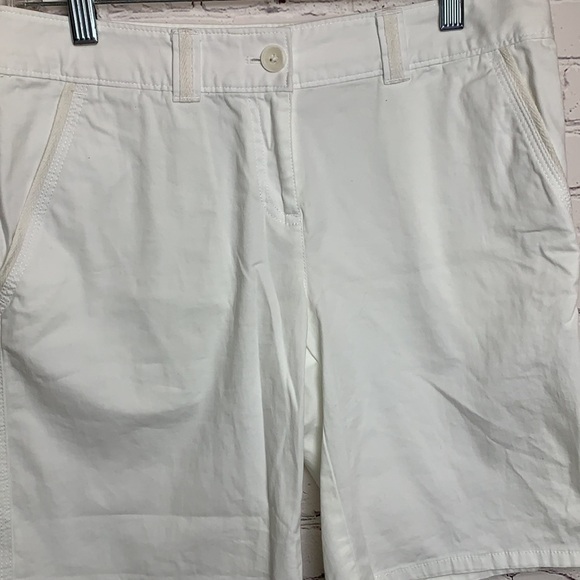 Tommy Bahama White Bermuda Style Chino Shorts - Picture 4 of 13